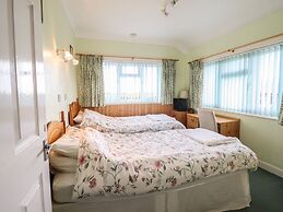 Morlyn Guest House Apartment