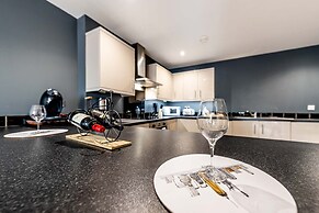 Grade 2 Listed Converted Church, Within 750yrds to Southsea Beach