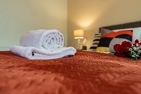 Grade 2 Listed Converted Church, Within 750yrds to Southsea Beach