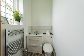 Grade 2 Listed Converted Church, Within 750yrds to Southsea Beach