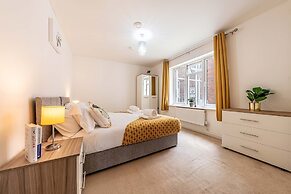 Grade 2 Listed Converted Church, Within 750yrds to Southsea Beach