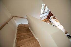 Live and Stay - Ekmanska