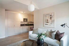 Live and Stay - Ekmanska