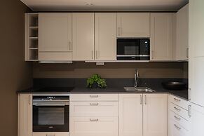 Live and Stay - Ekmanska