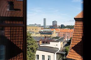 Live and Stay - Ekmanska