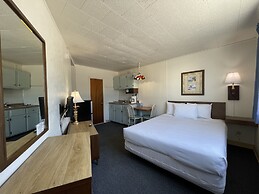 Bel Air Motel