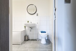 Cosy 2 Bedroom Apartment