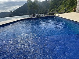 Desfrute dessa maravilha.