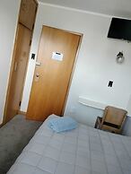 White Horse Inn Restaurant & Motel