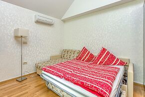 Pool Villa Silva Marija