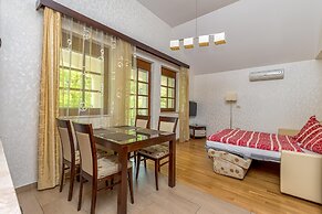 Pool Villa Silva Marija - App 206