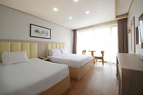 Shin Shin Hotel Jeju City