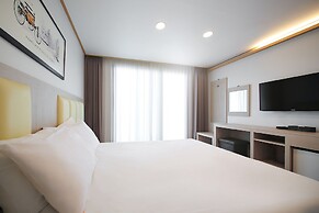 Shin Shin Hotel Jeju City