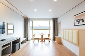 Shin Shin Hotel Jeju City