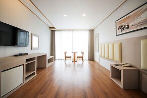 Shin Shin Hotel Jeju City