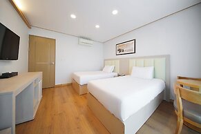 Shin Shin Hotel Jeju City