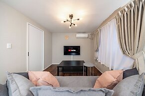 Arita Nipponbashi-nishi