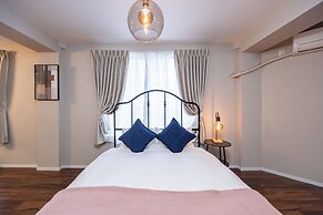 Arita Nipponbashi-nishi