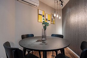 Arita Nipponbashi-nishi