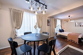 Arita Nipponbashi-nishi