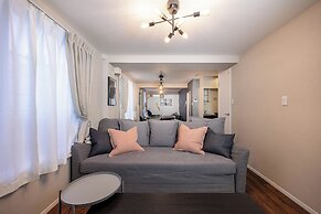 Arita Nipponbashi-nishi