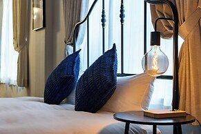 Arita Nipponbashi-nishi