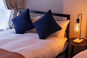 Arita Nipponbashi-nishi