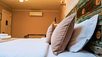 1870 Taş Konak Otel - Sanat Sokağı