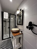 1870 Taş Konak Otel - Sanat Sokağı