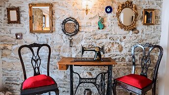 1870 Taş Konak Otel - Sanat Sokağı