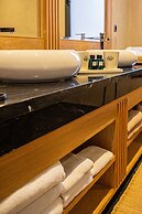 SUMAHAN SUITES & SPA