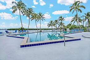 18120 San Carlos Blvd PH5