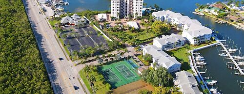 18120 San Carlos Blvd PH5