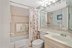 18120 San Carlos Blvd PH5