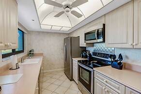 18120 San Carlos Blvd PH5