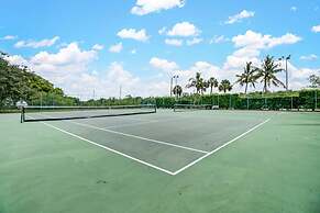 18120 San Carlos Blvd PH5