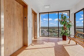 18120 San Carlos Blvd PH5