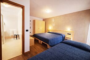 Pier Hotel