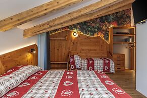 Pier Hotel