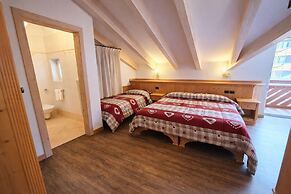 Pier Hotel