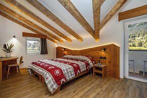 Pier Hotel