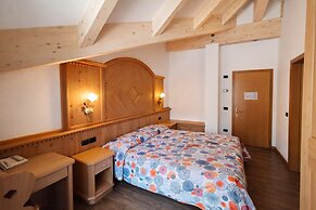Pier Hotel