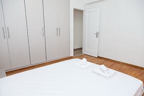 Luxury Apt in central Athens