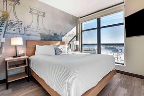 Cambria Hotel Portland Downtown-Old Port