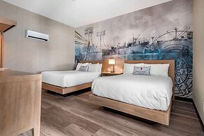 Cambria Hotel Portland Downtown-Old Port
