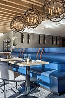 Cambria Hotel Portland Downtown-Old Port