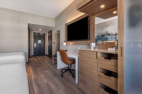 Cambria Hotel Portland Downtown-Old Port