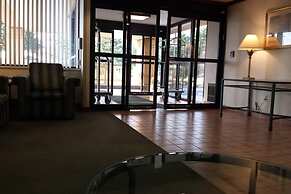 Norwood Inn & Suites Indianapolis