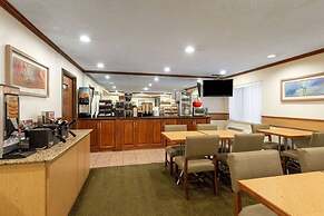 Norwood Inn & Suites Indianapolis