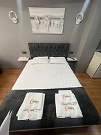 Taxim Sunpera Suites
